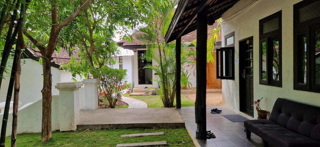 Atlas Valley (adults Only) Pai